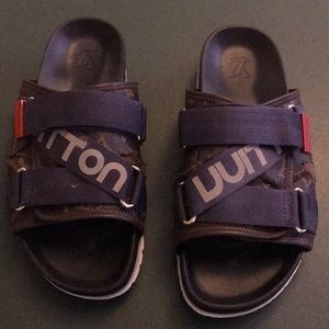 Louis Vuitton Luxury mens slides fairly used